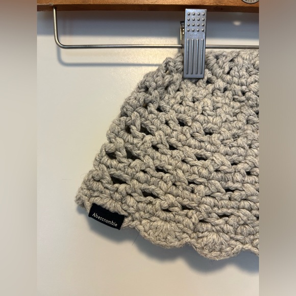 Abercrombie & Fitch Child Beanie - Picture 4 of 5